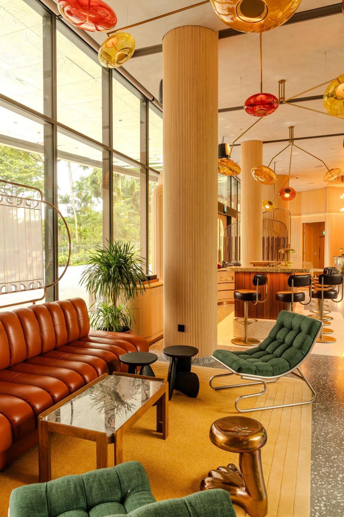 The Standard, Khách sạn 5*