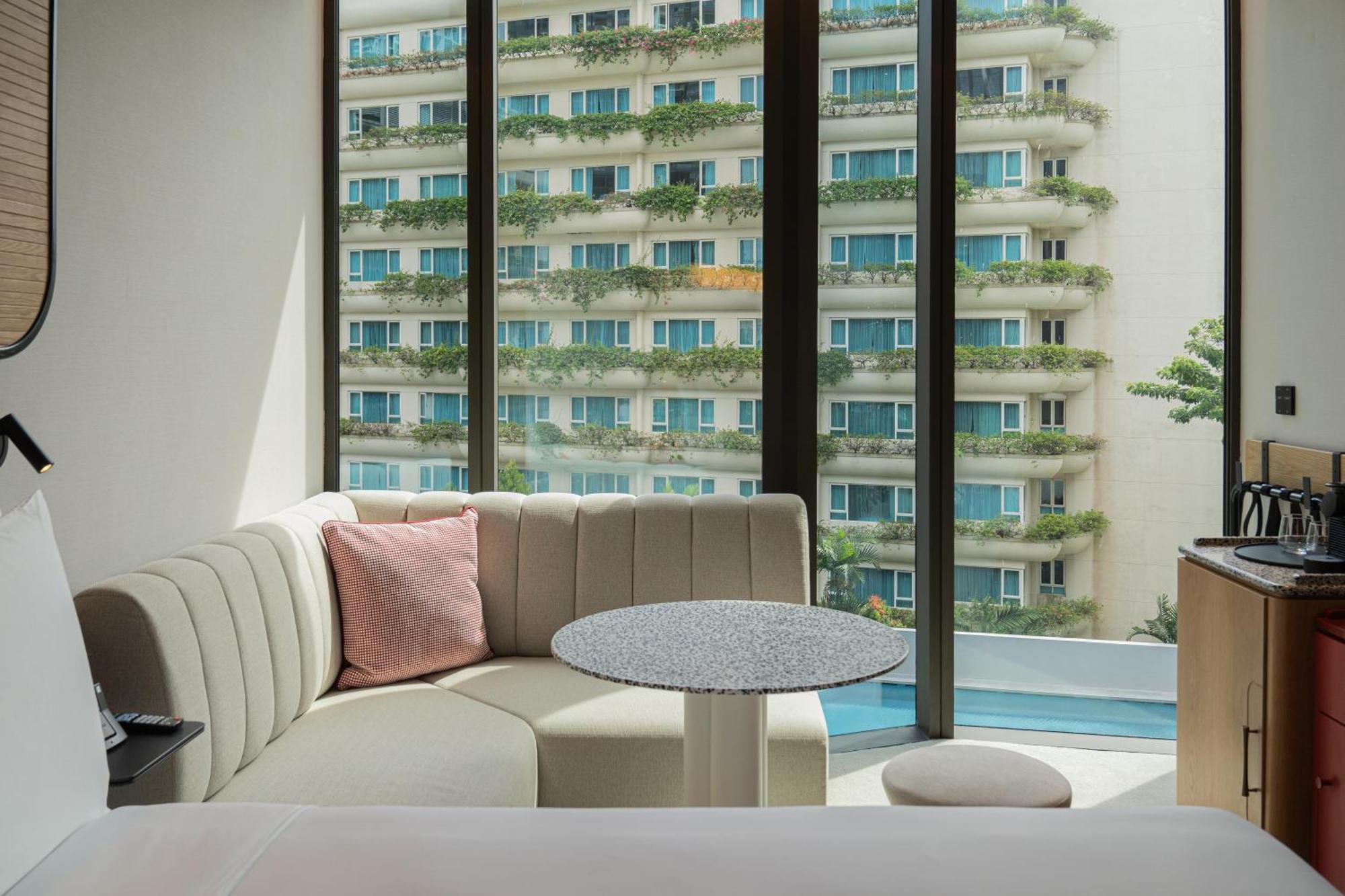 The Standard, 5* Singapura